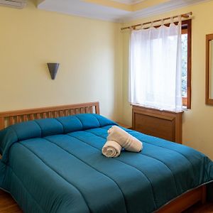Camera con letto king size